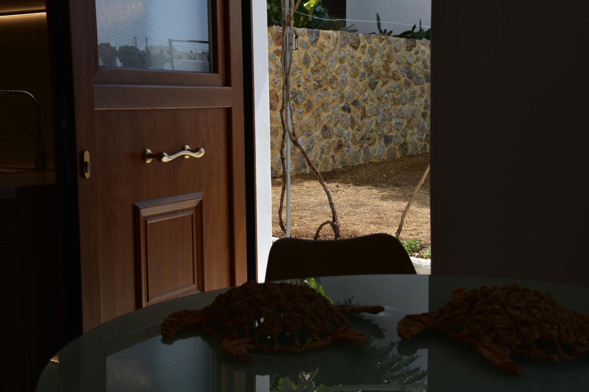 Rustic Private Cottage W/ King Bed In Galanado Naxos Exterior photo